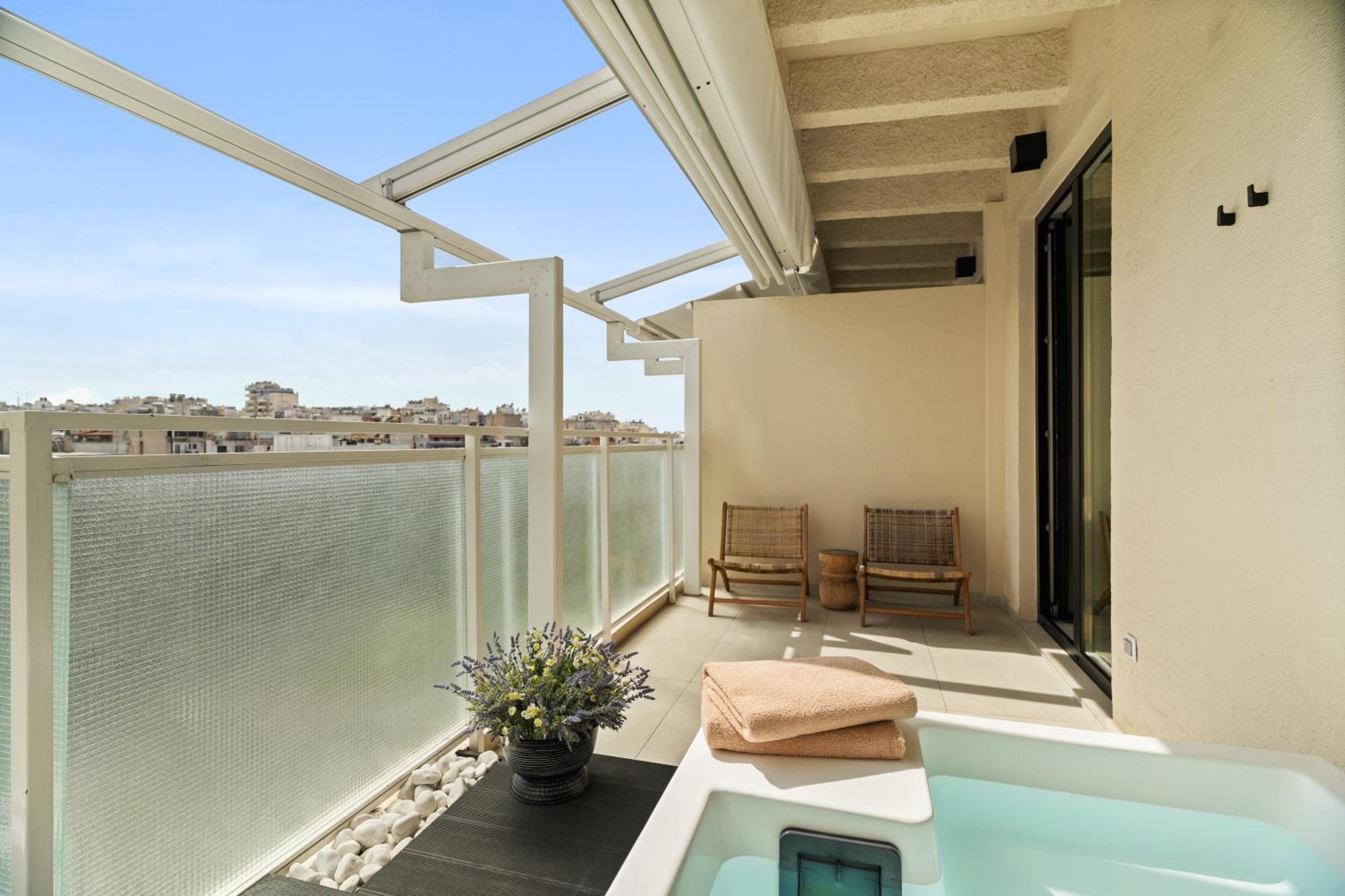 Acron 12 Penthouse Acropolis Suites เอเธนส์ ภายนอก รูปภาพ